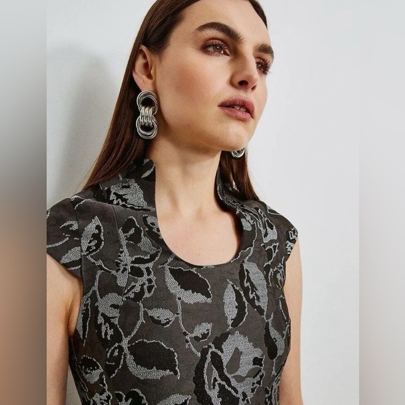 Karen Millen Italian Jacquard Deep Scoop Neck Dress Grey Metallic US 12 UK14 NWT - Picture 2 of 15